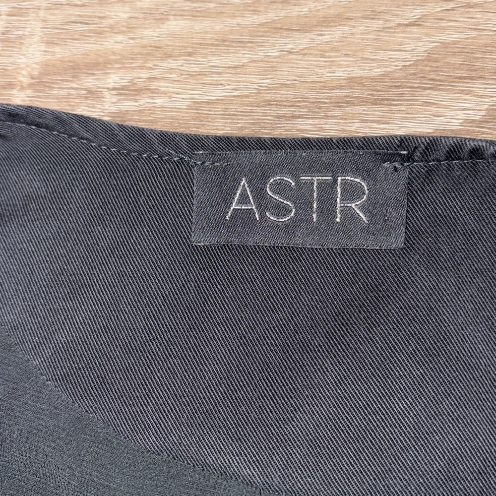 ASTR Gray Drape Full Zip Biker Moto Roll Tab Snap Sleeve Jacket - Picture 8 of 15